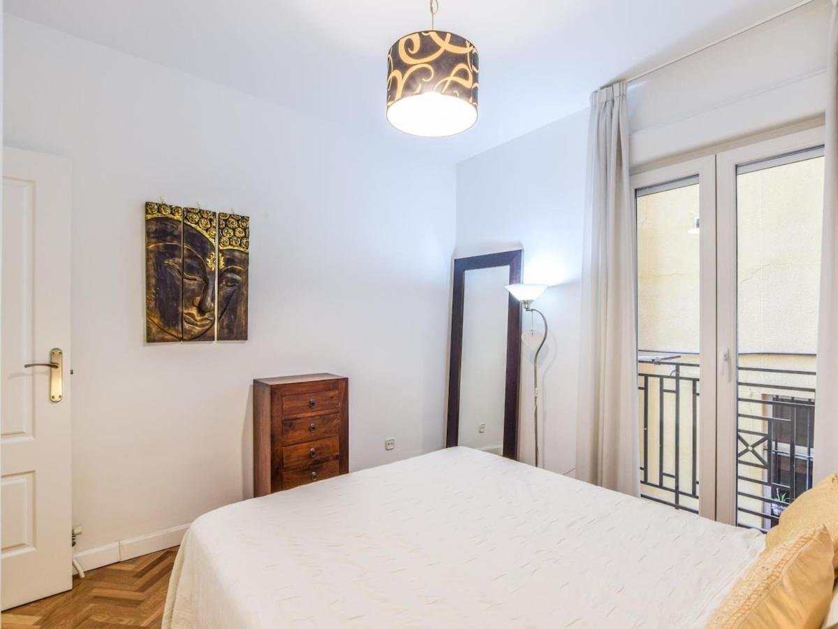 Apartamento Reformado-2 Habitaciones-5 Huespedes Alquiler Temporal Madrid Buitenkant foto