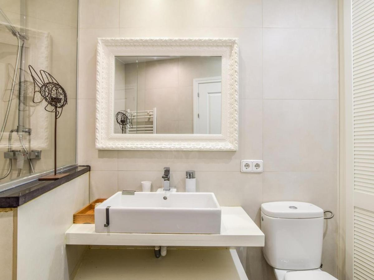 Apartamento Reformado-2 Habitaciones-5 Huespedes Alquiler Temporal Madrid Buitenkant foto
